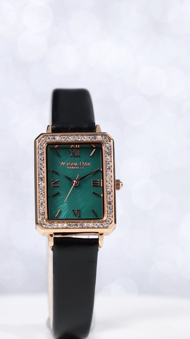 Amazon.com: VICTORIA HYDE Gorgeous Women's Watch Green Mother of